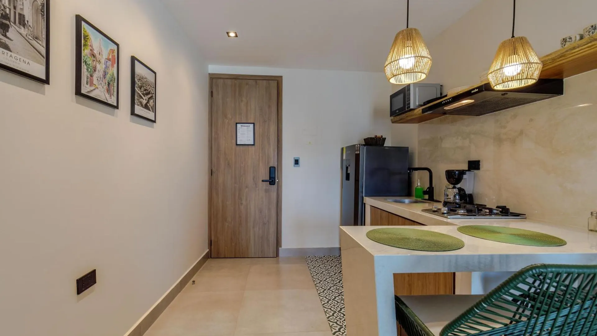 De La Cruz Studio Apartments Cartagena Colombia