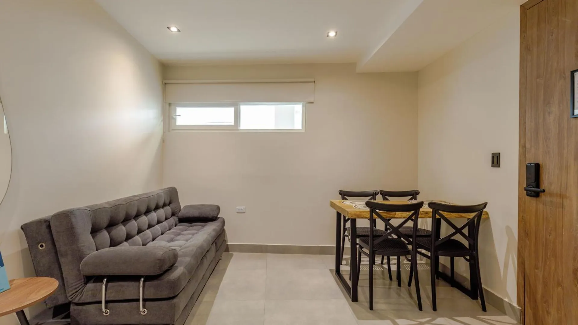 De La Cruz Studio Apartments Cartagena Aparthotel