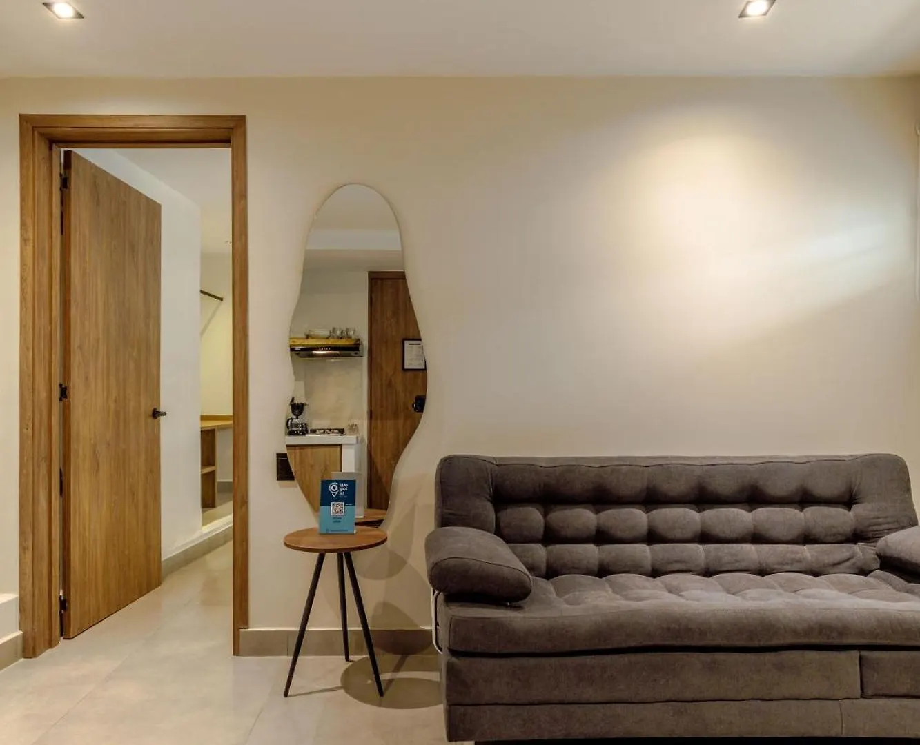Aparthotel De La Cruz Studio Apartments Cartagena